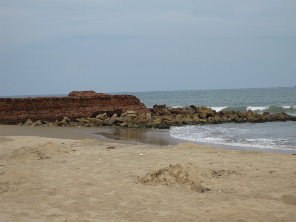 Our visit to Tharangampadi – Land of singing waves