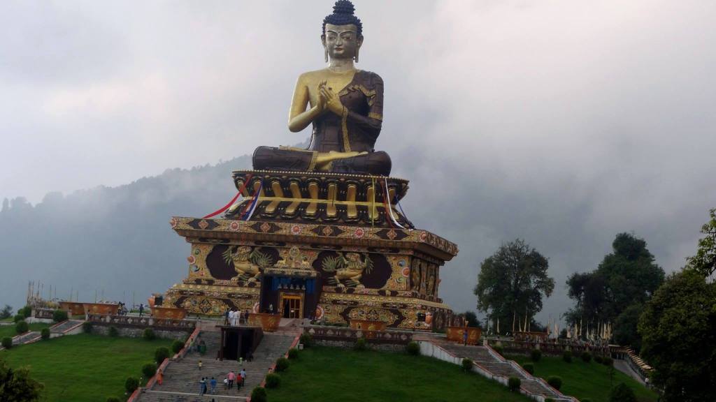 Statue of Lord Buddha at the Tathagata Tsal