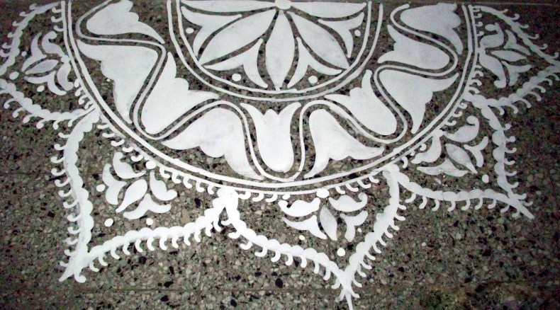 Easy-Alpona-designs-for-kojagara-puja-2015