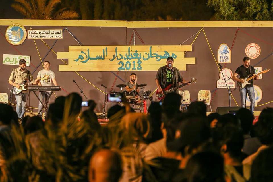 41496116_1385000994966610_5496637886302257152_n